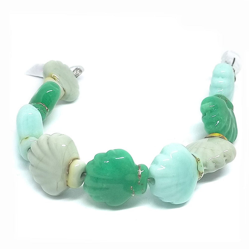 Load image into Gallery viewer, GlaesDesign Shell Bead Strand 20mm x 20mm Green Opaque - Affordable Jewellery Supplies
